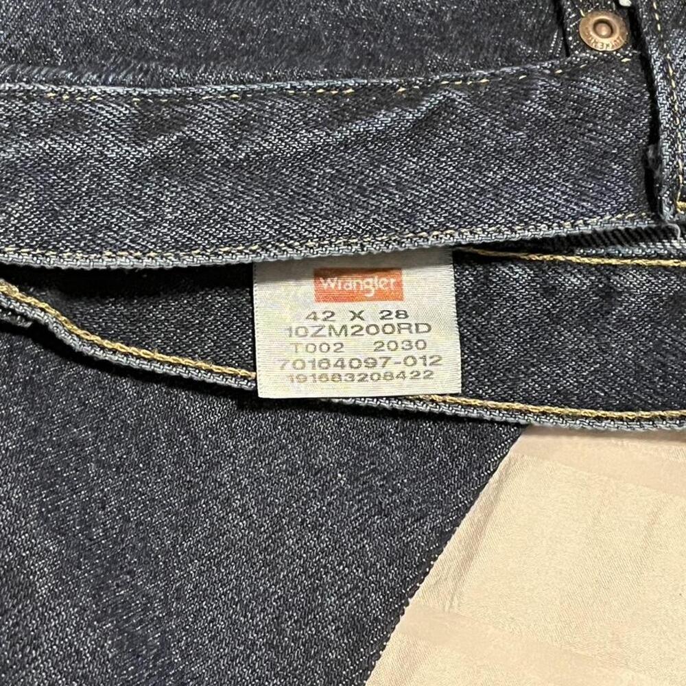 Men’s blue jeans